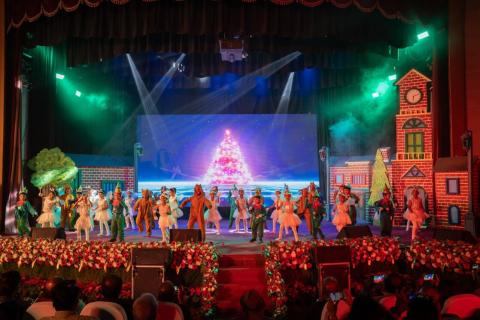  Christmas Programme - Album 4