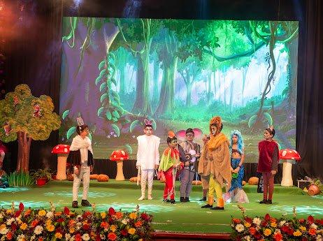 The Junior School Annual Prize Day 25